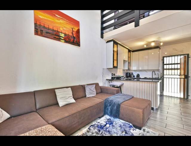 2 BEDROOM TOWNHOUSE FOR SALE IN HONEYDEW